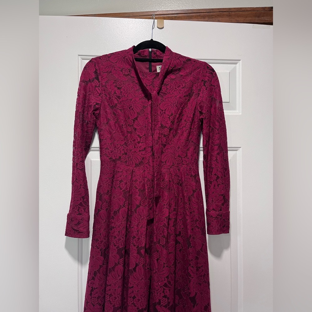 SOLD MAROON Long sleeve She’s LACE DRESS Tie Front Zip up Size Small BURGANDY - Picture 3 of 14